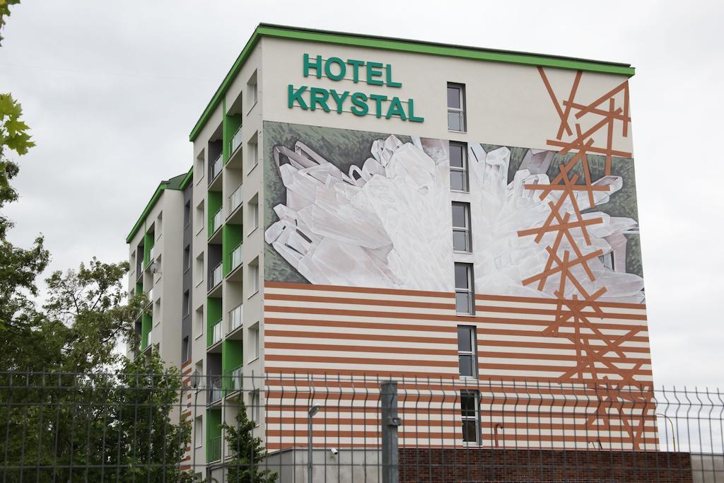 הודונין Hotel Krystal מראה חיצוני תמונה